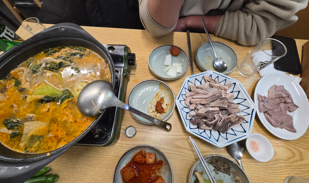 담은국밥 대치본점 사진 3