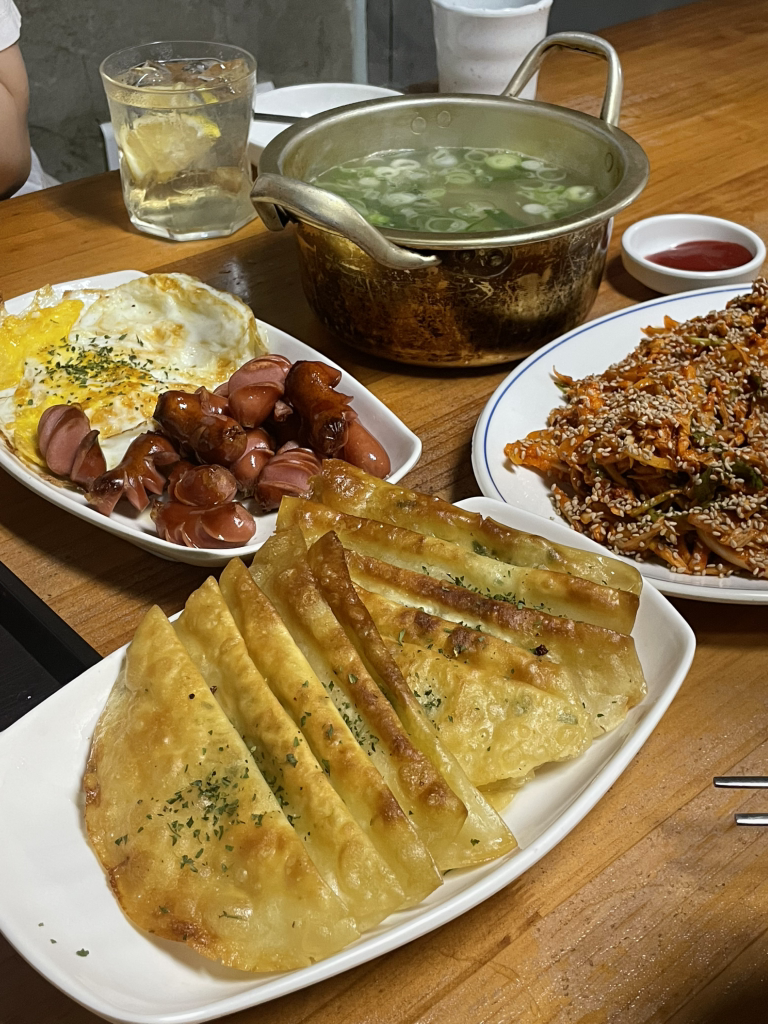 다희집, 카페로건 3