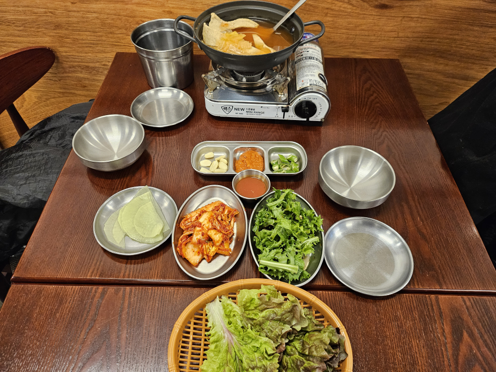 욱이족발 본점 사진 3