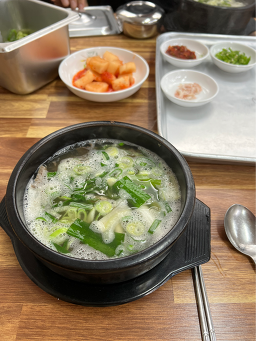 홍성 동산반점: 푸짐함과 맛으로 승부하는 중식 맛집 사진 1