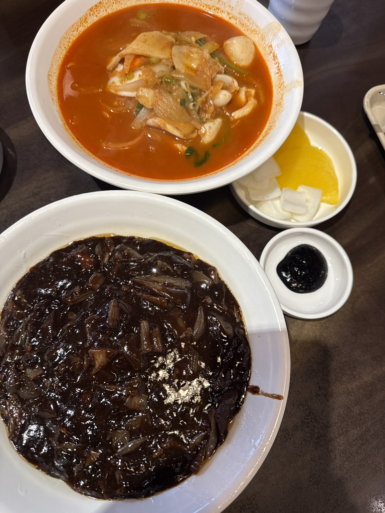 Palseonjunghwayori (팔선중화요리) 1