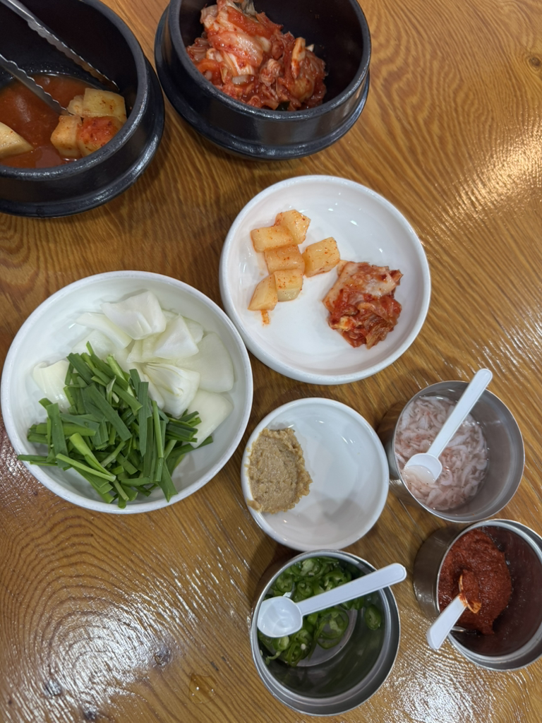 토담돼지국밥 반월점 사진 6