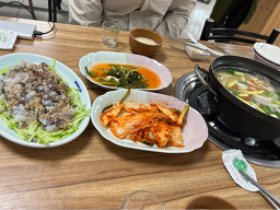 Urimilkalguksu (우리밀칼국수) 3