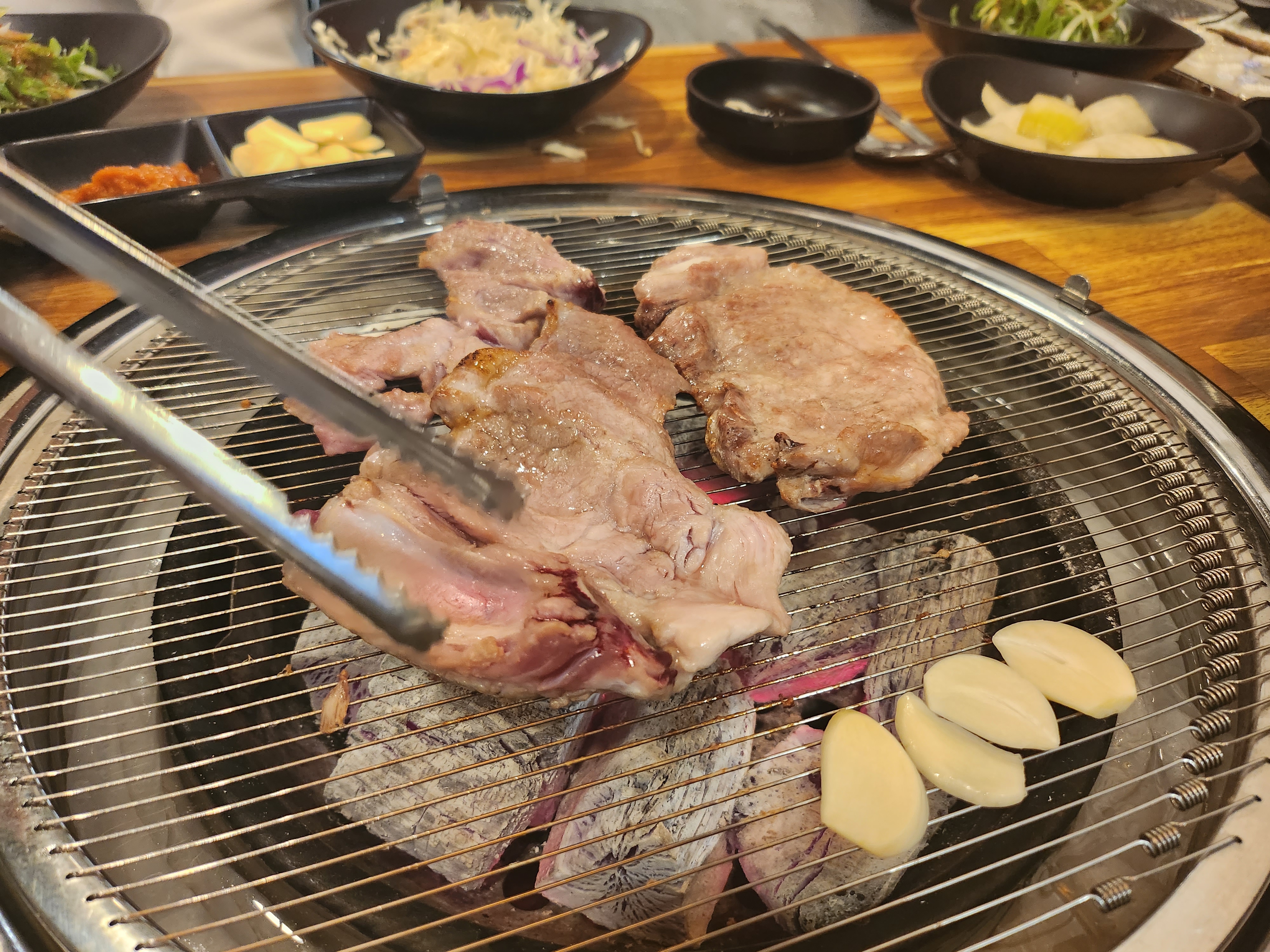 Yongsikisamgyeop (용식이삼겹) 2