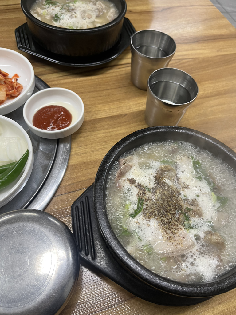Deokseongsikdang (덕성식당) 2