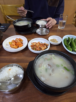 Duamgolseolreongtang (두암골설렁탕) 3