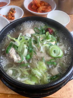 초가집삼계탕 사진 2