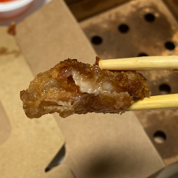 Gyochonchikinwondongjeom (교촌치킨원동점) 2