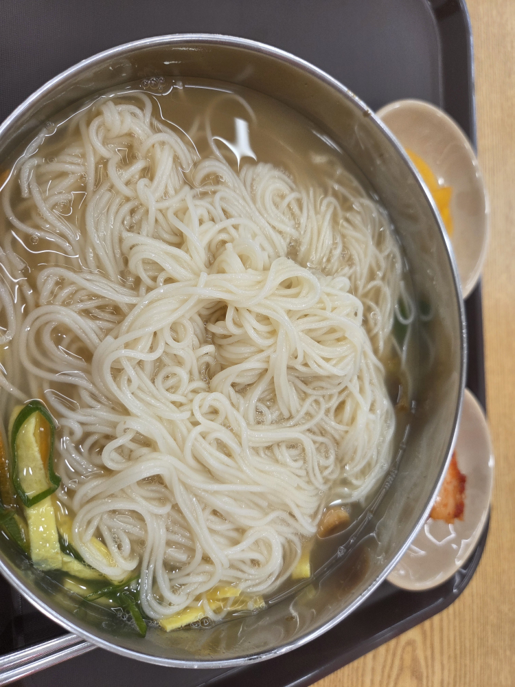 공릉동원조멸치국수 자양점 대표 사진