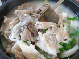 Yeonganesundaegukbap (연가네순대국밥) 2