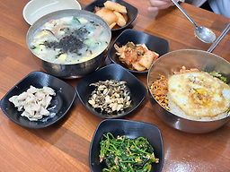 Juninebunsik (준이네분식) 3