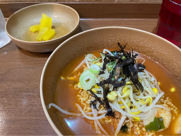 틈새라면 상암누리꿈스퀘어점 사진 3