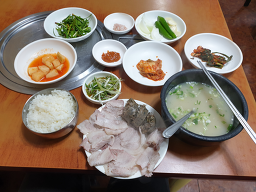 Jungangdwaejijip (중앙돼지집) 2
