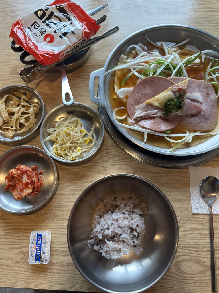 남기남부대찌개 서울대입구점 6