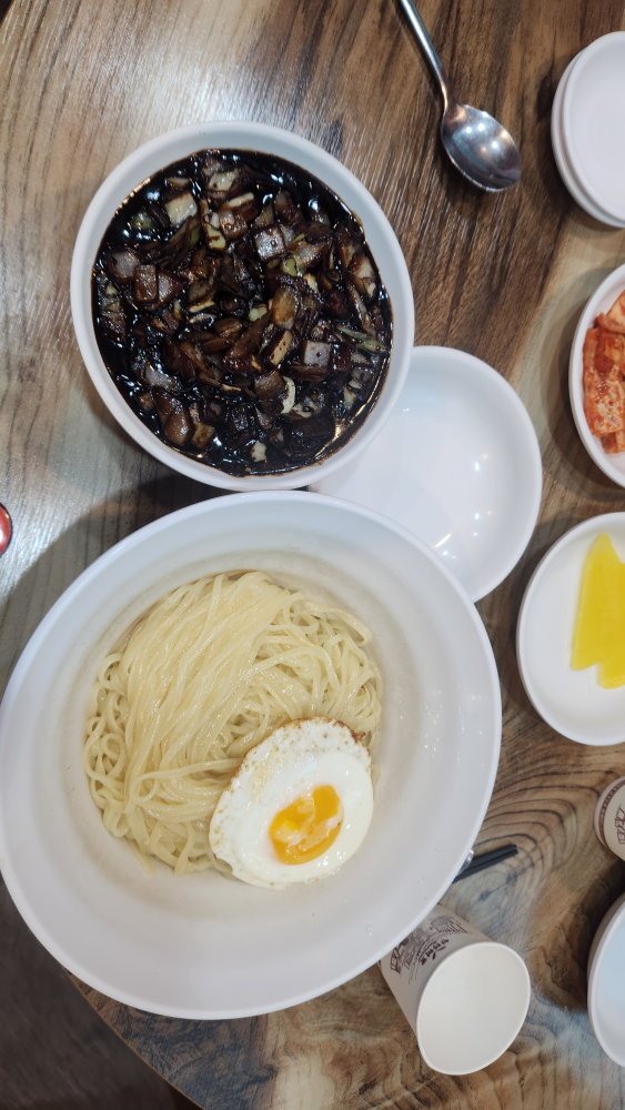 Gamgokdaebanjeom (감곡대반점) 2
