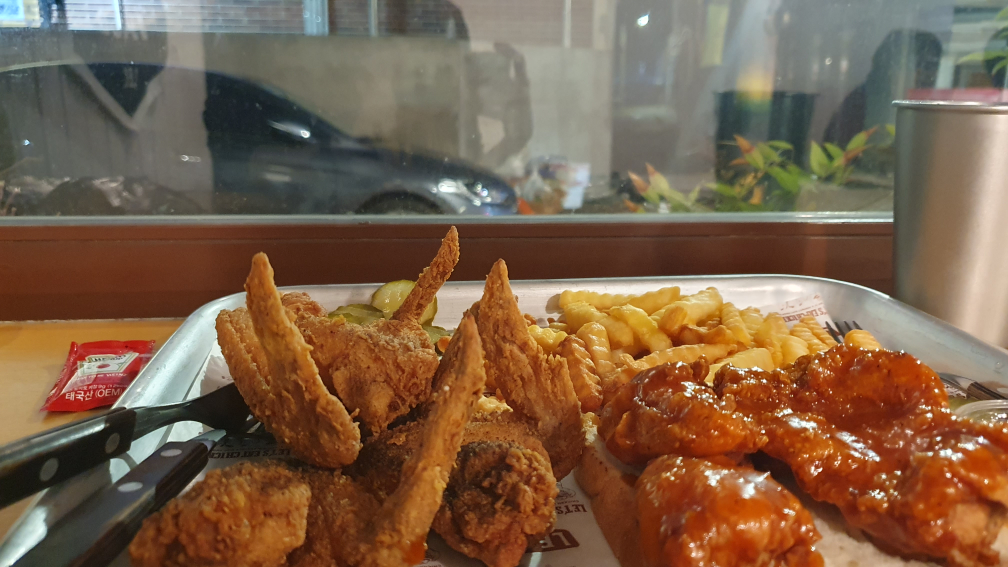레츠잇치킨 사진 4