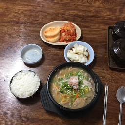 Yangpyeongsundaeguk (양평순대국) 3