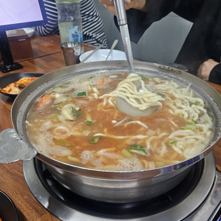 바지락 칼국수 1
