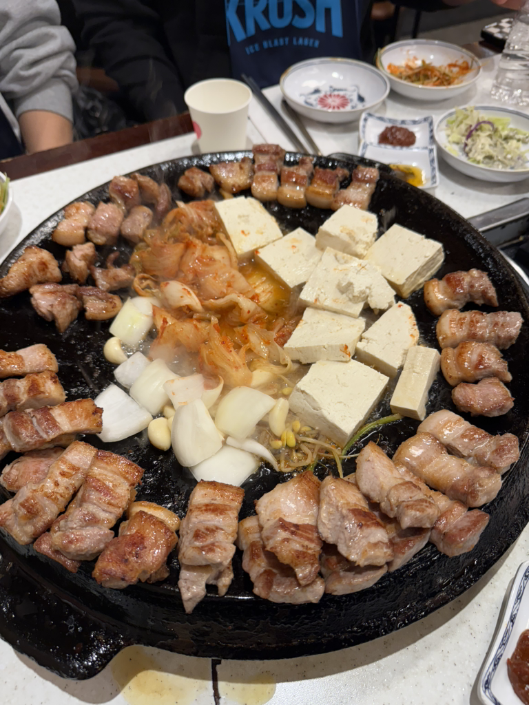 진짜무쇠삼겹평택역점 4