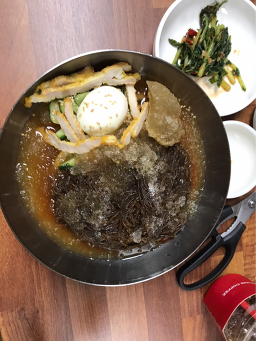 Seoulkkakdu gi (서울깍두 기) 1