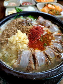 중앙순대국 먹거리점