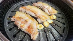 Juwangsanhanusutbulgalbi (주왕산한우숯불갈비) 2