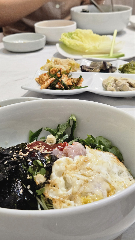 Domichobap (도미초밥) 2