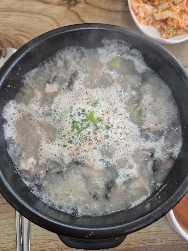 강촌해장국, 동섭상회 4