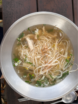 Juksundakguksu (죽순닭국수) 2