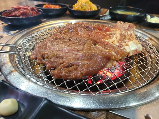 풍년참숯갈비 강남점 대표 사진