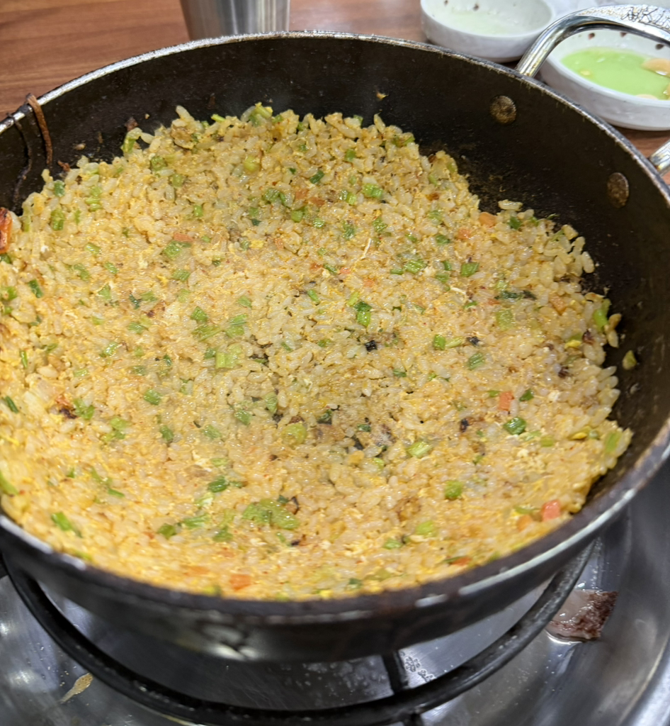 Deungchonsyabeukalguksu (등촌샤브칼국수) 3