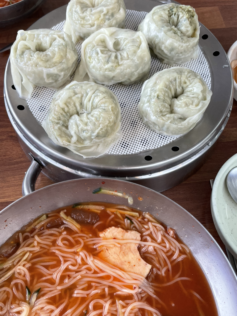 Jeongganebusanmilmyeon (정가네부산밀면) 2