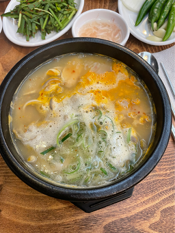 수복돼지국밥 4