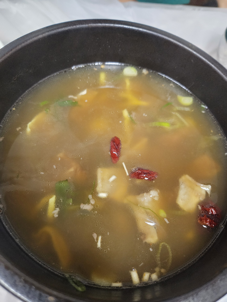 Baengnyeongadeun 4