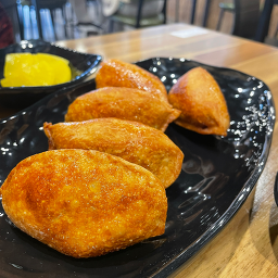 Yunseugimbap samsongkkunmandu gumijeom (윤스김밥 삼송꾼만두 구미점) 1