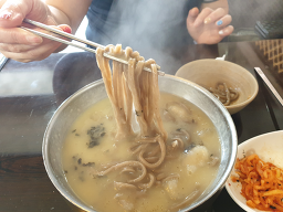 옹심이메밀칼국수 3