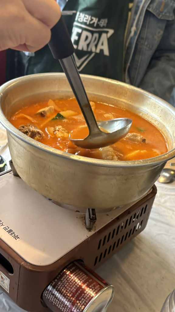 닭장 대표 사진