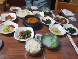 Anchae (안채) 3