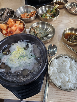 Yuwonok gwangjuhanamjeom (유원옥 광주하남점) 2