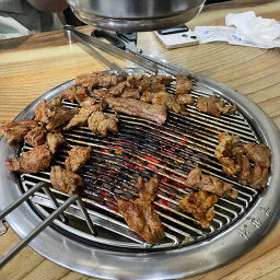 Gaeseongsutbulgalbi (개성숯불갈비) 2