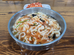 윤가마당칼국수 6