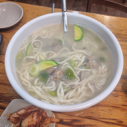 Hanjukalguksu 4