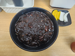 Gukminjjamppong (국민짬뽕) 3
