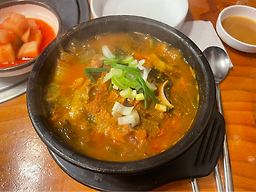 Imonegamjatang (이모네감자탕) 1