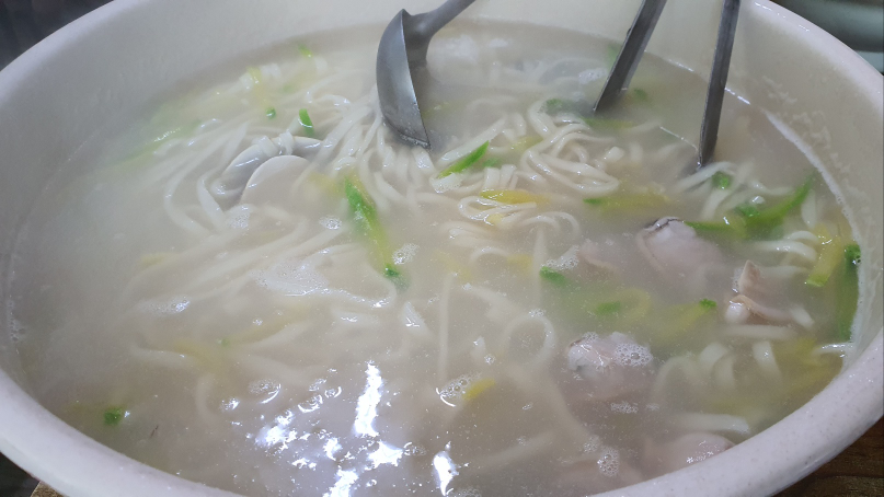 Jeonjusikdang (전주식당) 2
