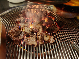 Dwaejine yeontangui 6