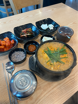 Yennalaunaesundae (옛날아우내순대) 1