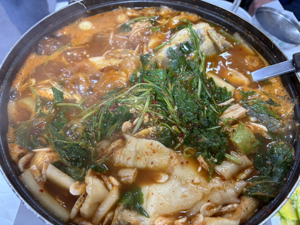 Eobumyeongga (어부명가) 2