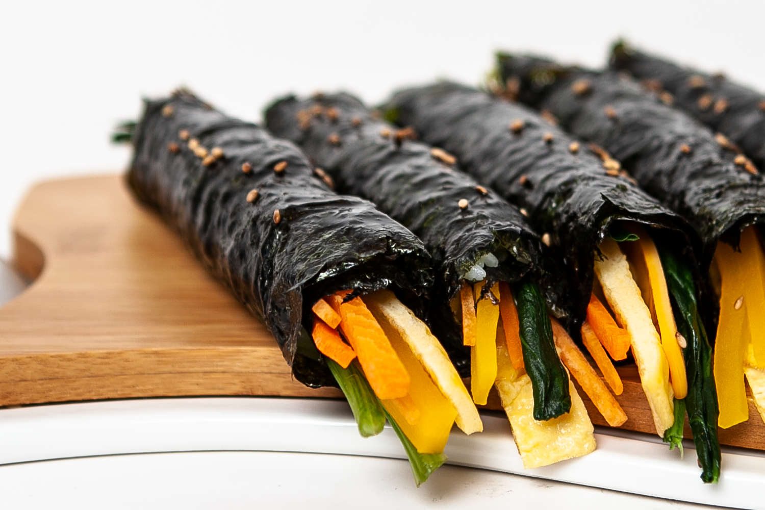 Kkomagimbap komma (꼬마김밥 콤마) 1