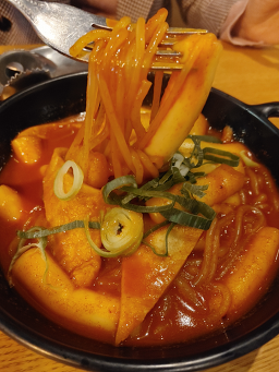 누구나홀딱반한닭 종로구청점 대표 사진